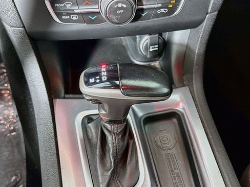 Used 2020 Dodge Charger SXT RWD image 20