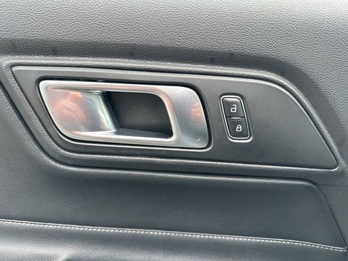 Used 2023 Ford Mustang Premium image 13