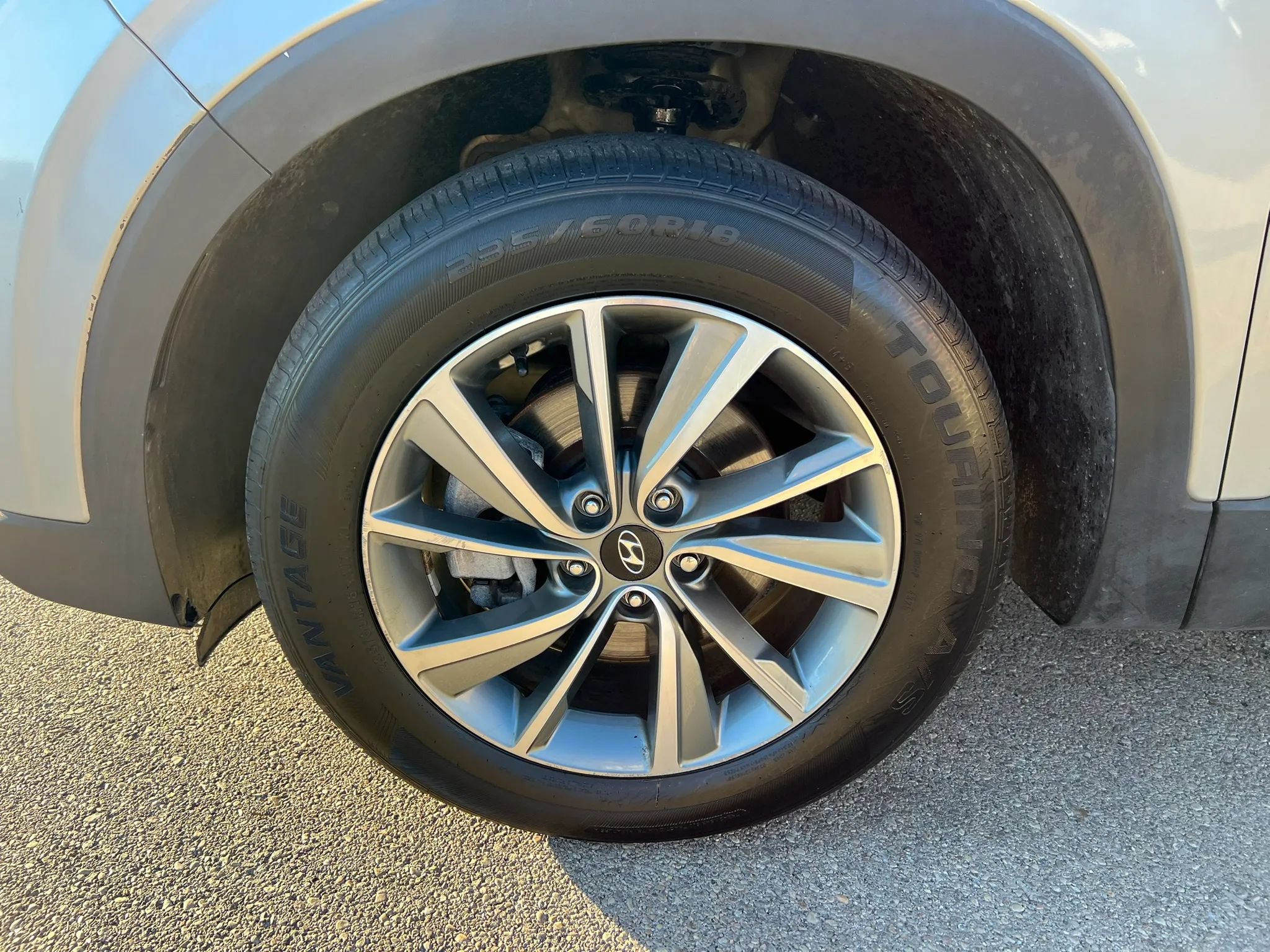 Used 2019 Hyundai Santa Fe SEL AWD/4WD image 9