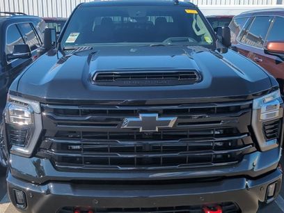 Used 2025 Chevrolet Silverado 2500 LTZ w/ LTZ Plus Package