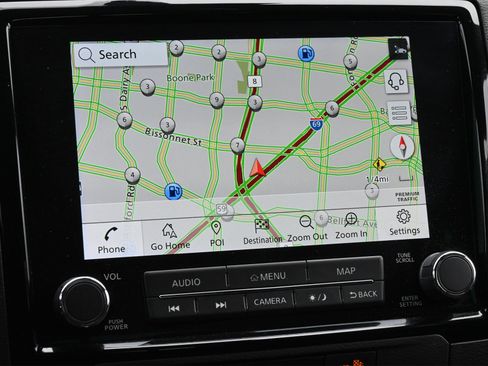 Used 2024 Nissan Frontier PRO-4X w/ Off-Road Protection Package image 12