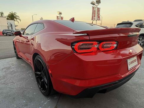 Used 2019 Chevrolet Camaro LT w/ RS Package image 13
