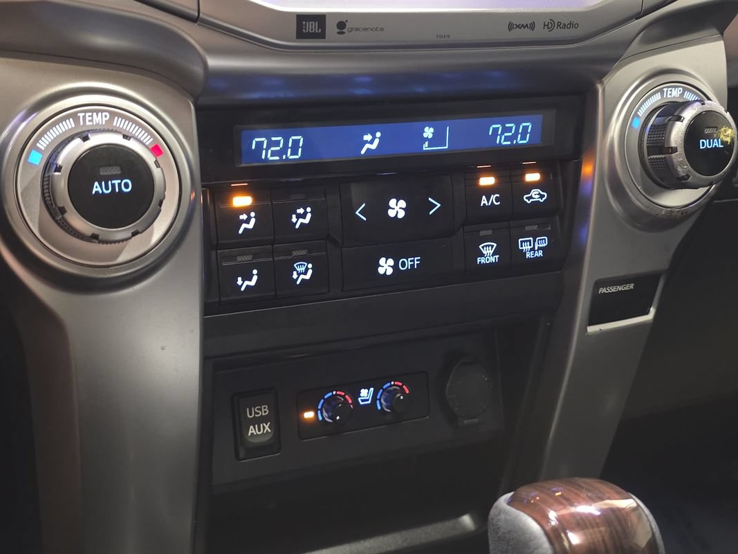 Used 2019 Toyota 4Runner Limited AWD/4WD image 38