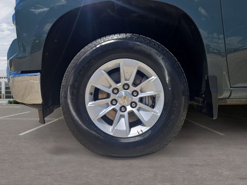 Used 2025 Chevrolet Silverado 1500 LT image 9