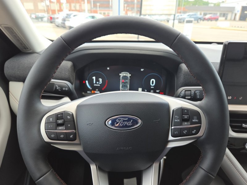 New 2026 Ford Explorer Active w/ Active Comfort Package AWD/4WD image 31
