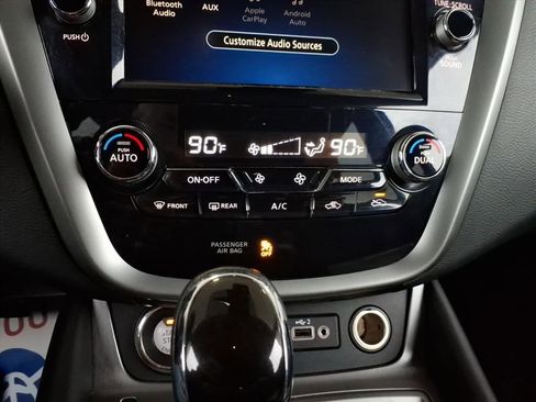 Used 2023 Nissan Murano SV image 17