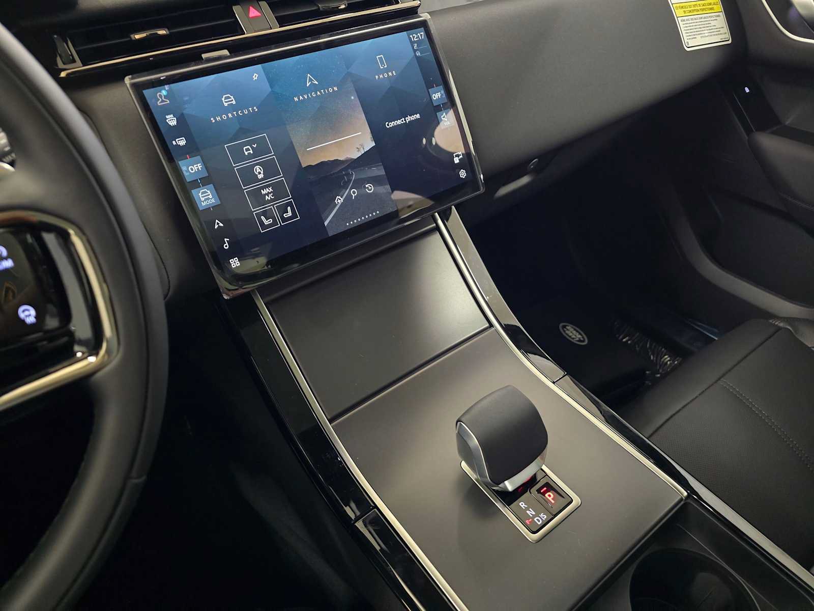 New 2026 Land Rover Range Rover Velar S AWD/4WD image 26