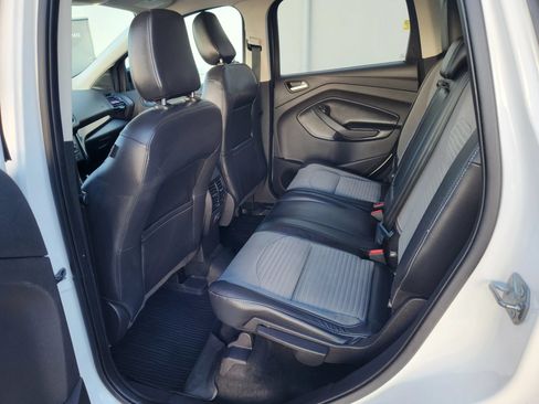 Used 2019 Ford Escape SE AWD/4WD image 15