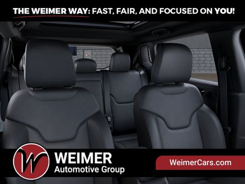 Used 2025 Jeep Compass Limited w/ Sun & Sound Group AWD/4WD image 26