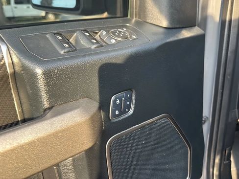 Used 2018 Ford F150 Raptor w/ Equipment Group 802A Luxury AWD/4WD image 24