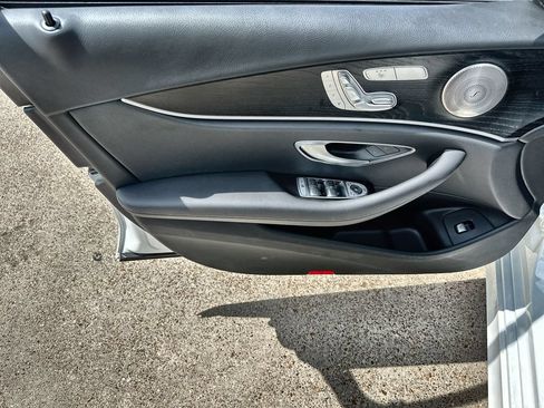 Used 2022 Mercedes-Benz E 350 Sedan image 21