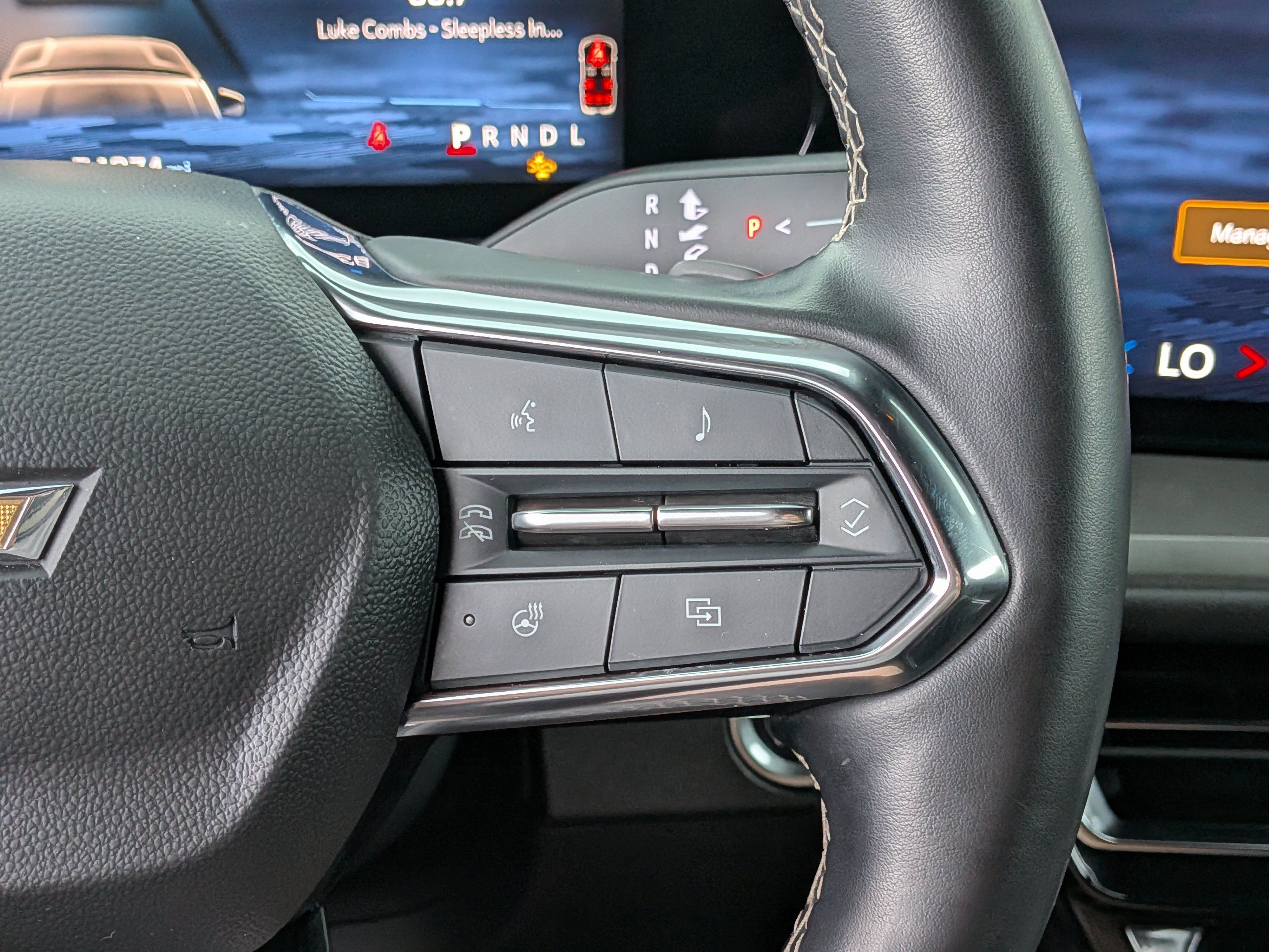 Used 2024 Chevrolet Traverse LT FWD image 26