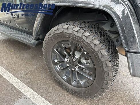 Used 2021 Jeep Wrangler Unlimited Sahara w/ Cold Weather Group AWD/4WD image 13
