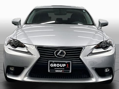 Used 2016 Lexus IS 200t w/ Navigation System Package RWD image 3