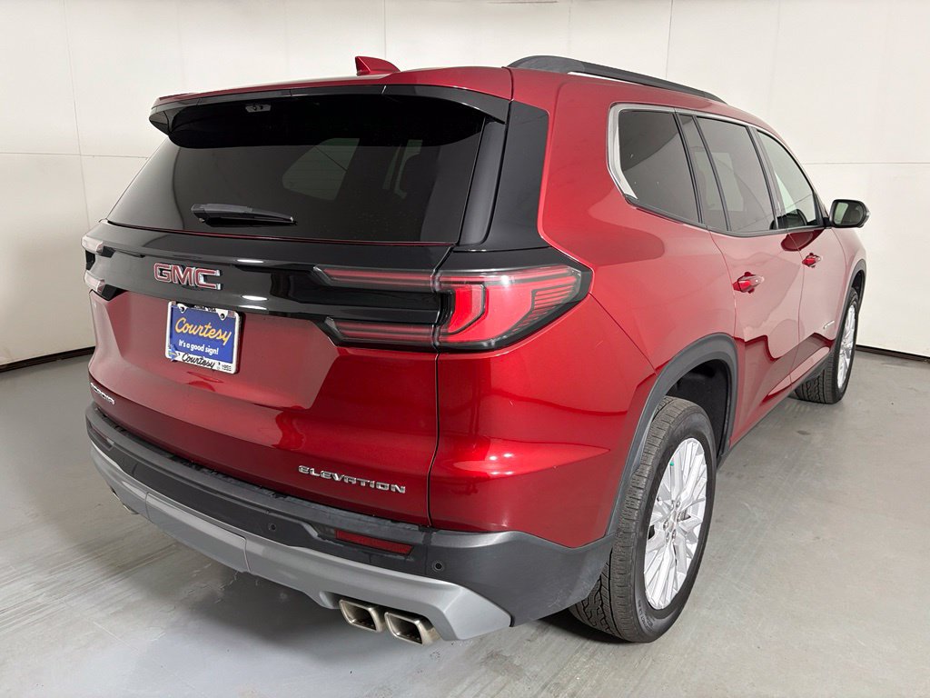 Certified 2026 GMC Acadia Elevation w/ Elevation Premium Package FWD image 10