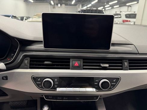 Used 2018 Audi A4 2.0T Prestige w/ Prestige Package AWD/4WD image 37