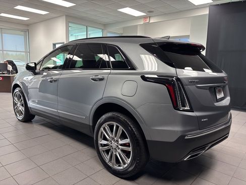 Used 2025 Cadillac XT5 Sportv image 6