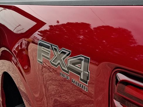 Certified 2025 Ford F150 Lariat w/ Equipment Group 501A Mid AWD/4WD image 31