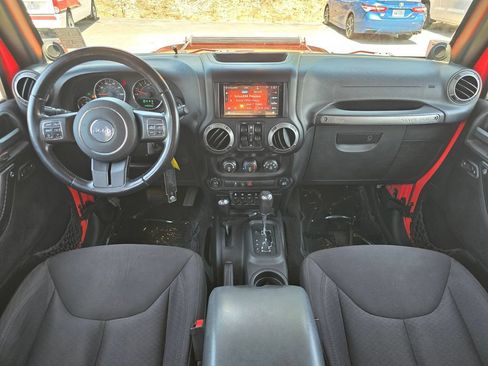 Used 2013 Jeep Wrangler Unlimited Sport AWD/4WD image 5
