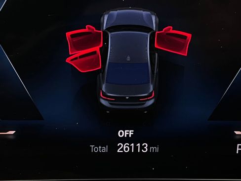 Certified 2023 BMW 330e xDrive w/ M Sport Package image 17