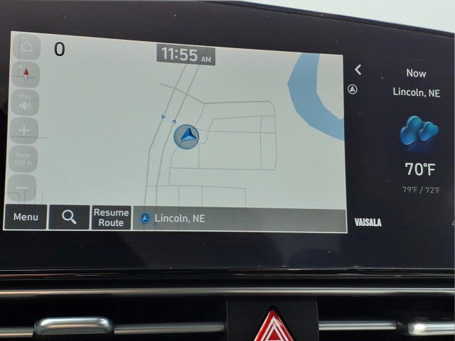 Used 2024 Hyundai Elantra SEL FWD image 18