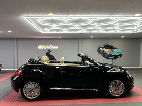 Used 2015 Volkswagen Beetle 1.8T image 10