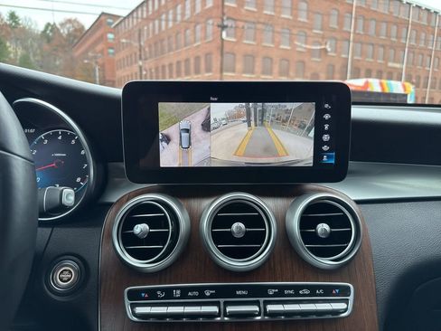 Certified 2021 Mercedes-Benz GLC 300 GLC 300 image 30