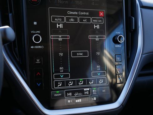 Certified 2025 Subaru Crosstrek 2.0i Premium image 23