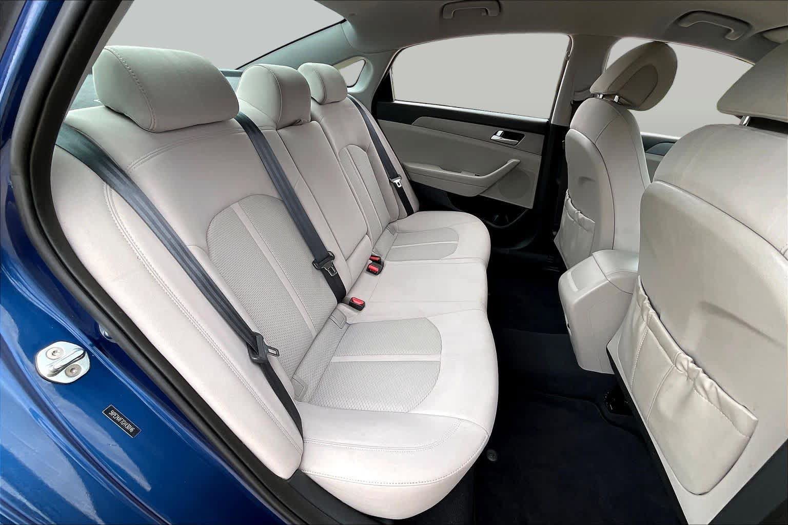 Used 2016 Hyundai Sonata SE FWD image 19