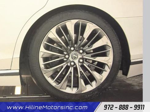 Used 2023 Lexus LS 500 image 17