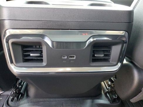 New 2026 GMC Sierra 1500 Elevation w/ Elevation Premium Package AWD/4WD image 15