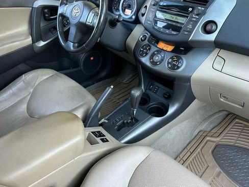 Used 2010 Toyota RAV4 Limited image 14