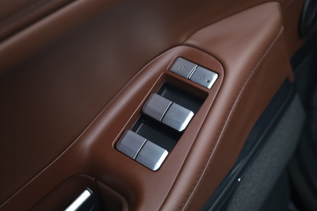 Used 2025 Lincoln Navigator Reserve AWD/4WD image 14