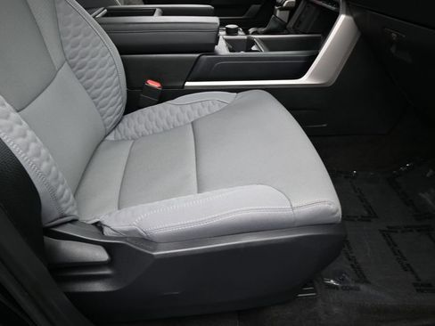 Used 2024 Toyota Tundra SR5 AWD/4WD image 40