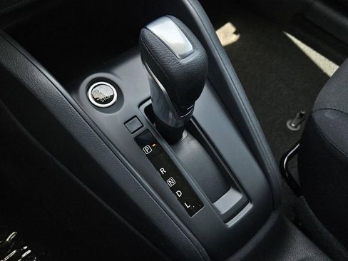 New 2025 Nissan Kicks Play S image 20