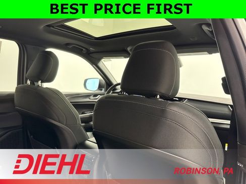 New 2025 Jeep Grand Cherokee L Laredo w/ Luxury Tech Group I image 14