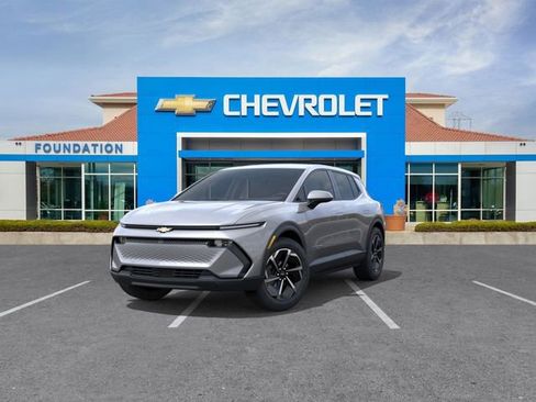 New 2026 Chevrolet Equinox EV LT image 8