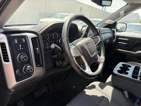 Used 2019 GMC Sierra 1500 SLE w/ SLE Value Package AWD/4WD image 14