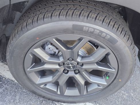 Certified 2023 Honda Pilot Elite image 9