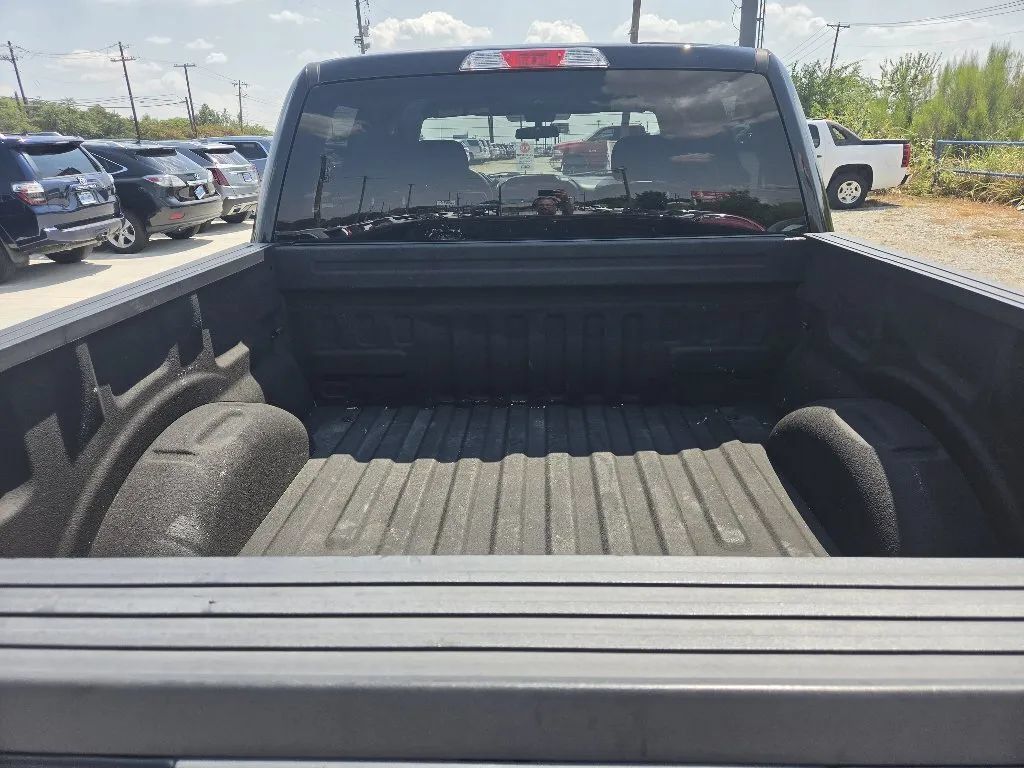 Used 2020 Ford F150 XL w/ Equipment Group 101A Mid RWD image 7