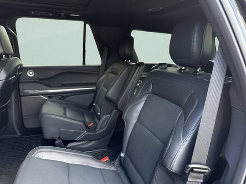 New 2026 Lincoln Navigator Reserve w/ Jet Appearance Package AWD/4WD image 26