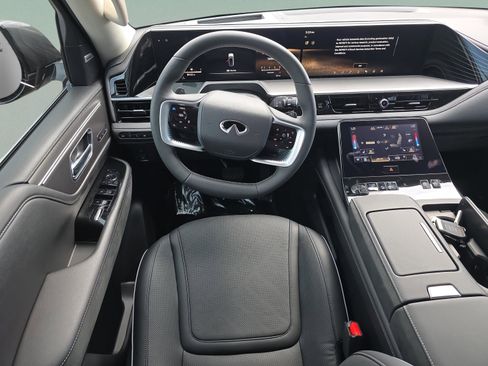 New 2026 INFINITI QX80 Luxe w/ Cargo Package image 13