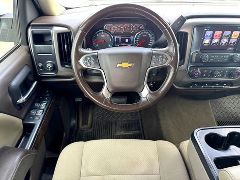 Used 2018 Chevrolet Silverado 1500 LT w/ Texas Edition image 18