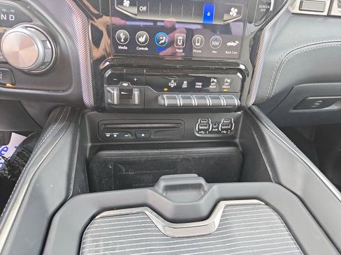 Used 2019 RAM 1500 Limited AWD/4WD image 24