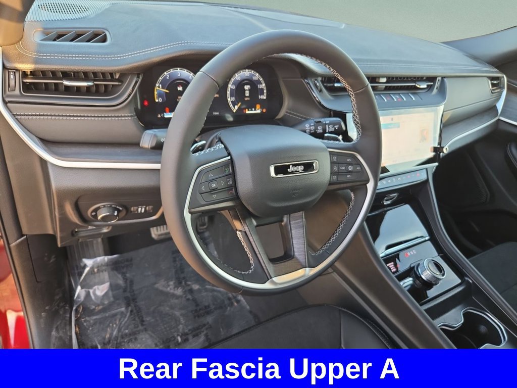 New 2026 Jeep Grand Cherokee Altitude AWD/4WD image 19