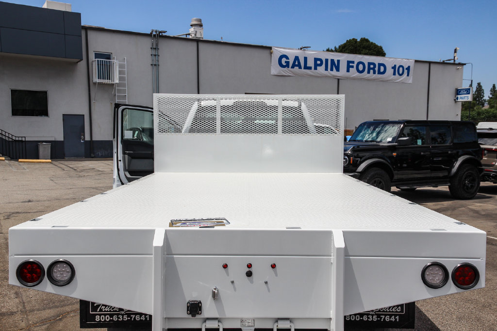 New 2024 Ford F550 2WD Regular Cab Super Duty image 24