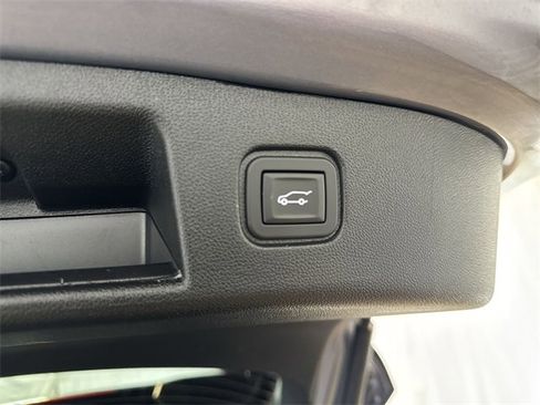 Used 2024 Chevrolet Blazer EV RS image 24