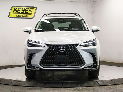 Certified 2025 Lexus NX 350h AWD w/ Accessory Package (2T) image 6
