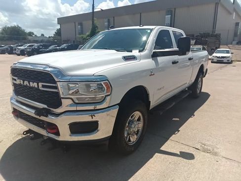 Used 2021 RAM 2500 Tradesman AWD/4WD image 2
