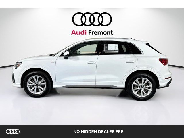 Used 2025 Audi Q3 2.0T Premium w/ Convenience Package AWD/4WD image 1